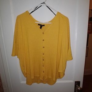 Yellow short - sleeved, stripped sweater